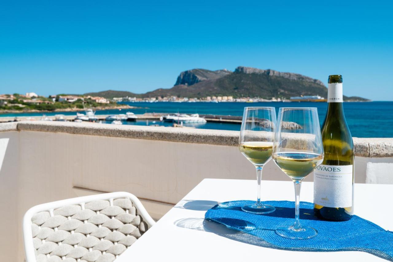 S'Abba Seafront Apartments - Your House In Sardinia Golfo Aranci Buitenkant foto