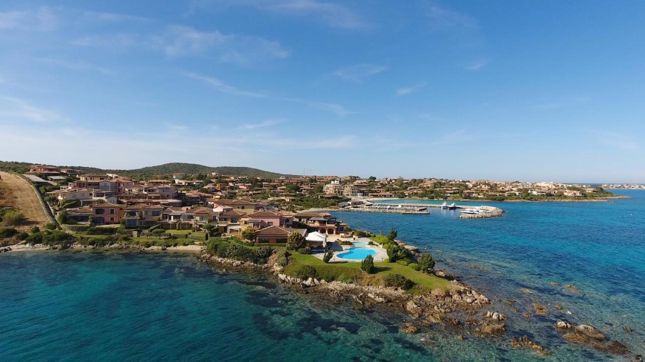 S'Abba Seafront Apartments - Your House In Sardinia Golfo Aranci Buitenkant foto